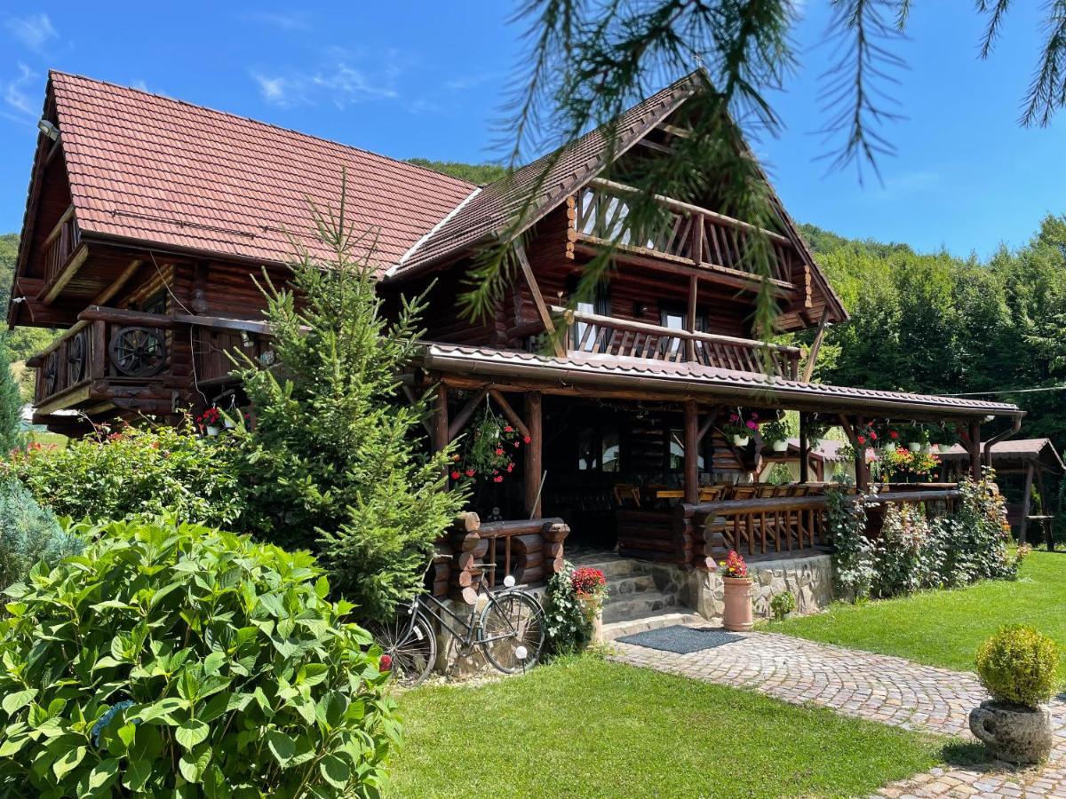 Cabana Din Groapa Frumoasa Risnov Bagian luar foto